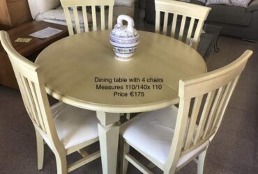 Round Table & 4 Chairs, Cream