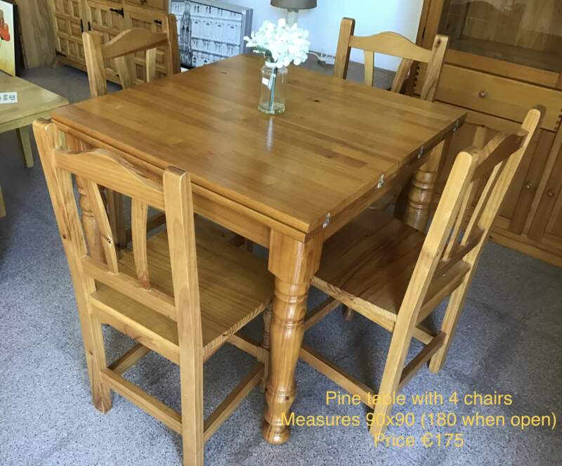 Pine Dining Table & 4 Chairs