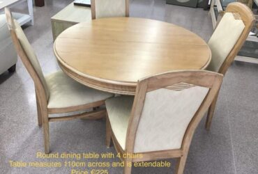 Round Table & 4 Chairs