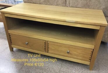 Oak TV Unit