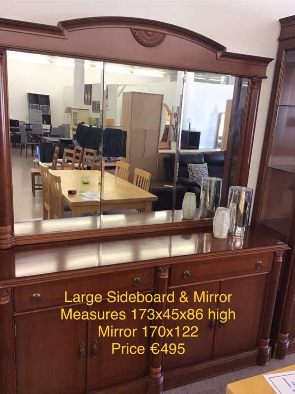Traditional Style Sideboard & Large Mirror