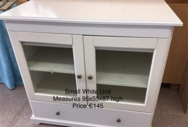 Small White Unit