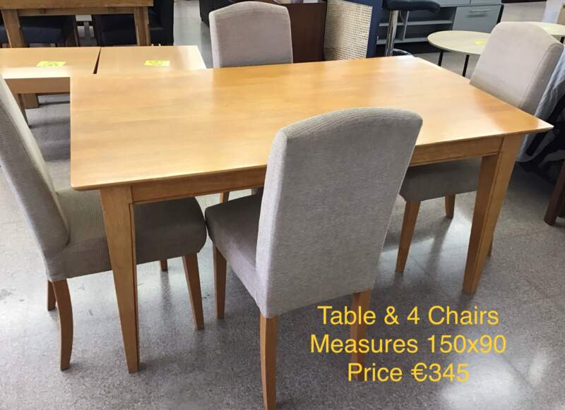 Table & 4 Chairs