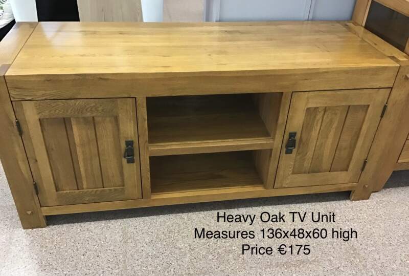 Oak TV Unit