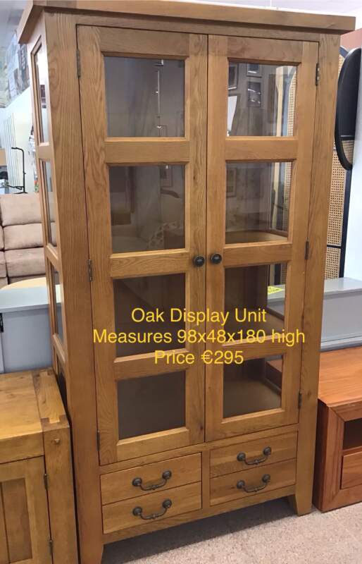 Oak Display Unit